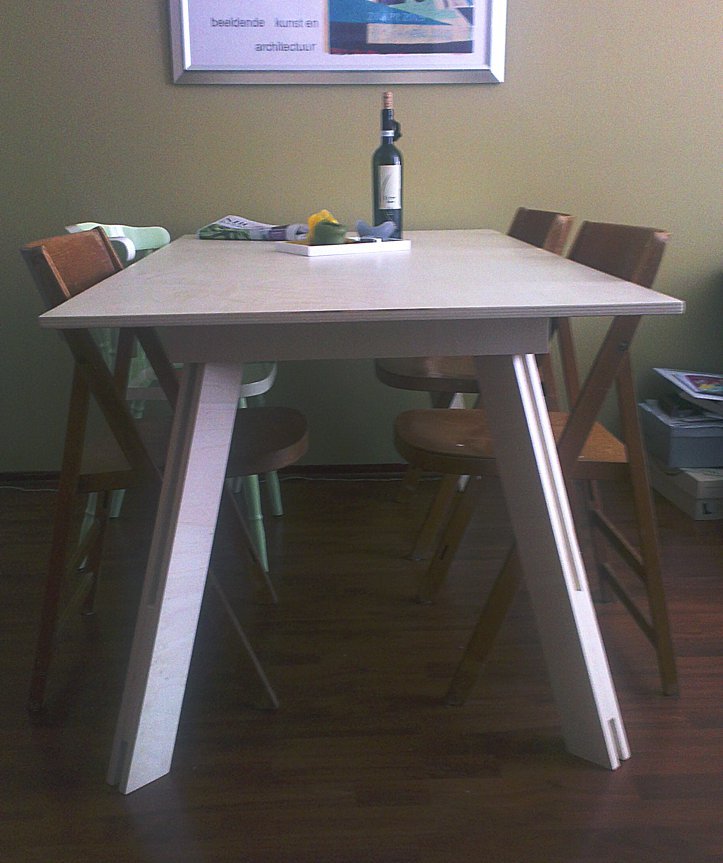 Zelfbouw tafel Teruel