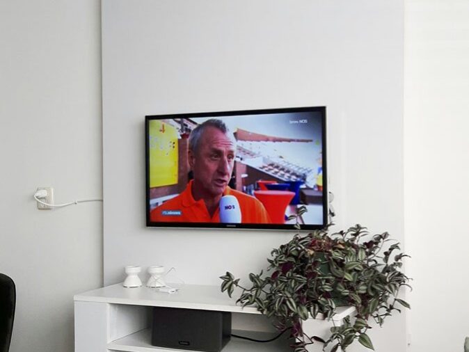 TV meubel Penelope, aangepast door Wim