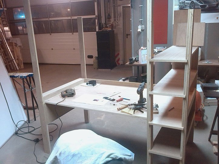 Zelf bouwen: hoogslaper met buro door Bernard