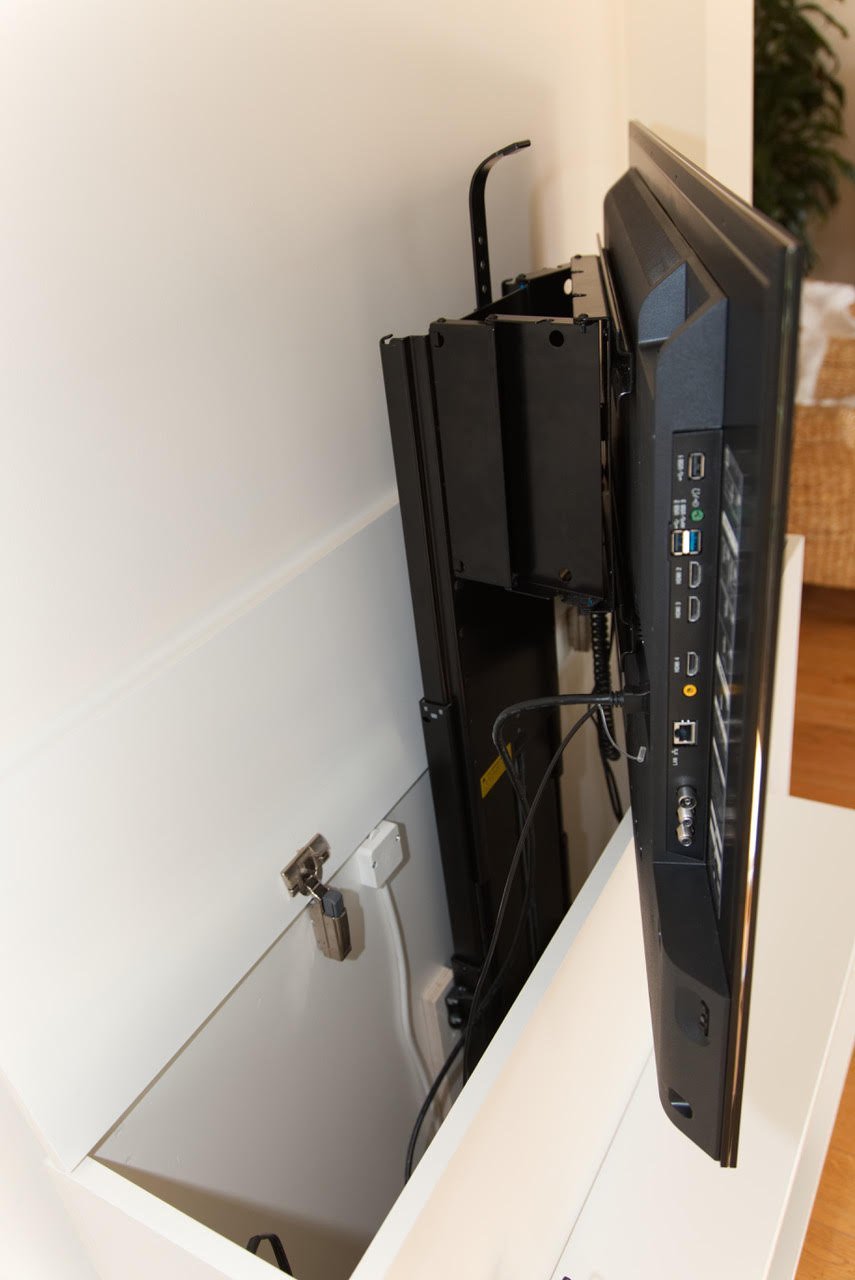 TV-meubel met lift zelf maken door Wilfred