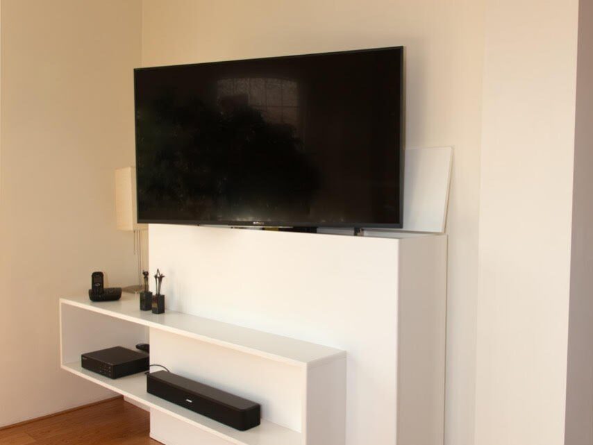 TV-meubel met lift zelf maken door Wilfred