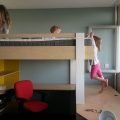 Zelfbouw hoogslaper AnaXL met werkruimte door Theo