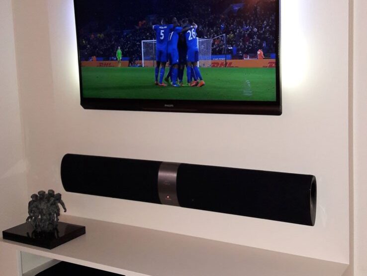 Zelfbouw zwevend tv-meubel Penelope door Inez