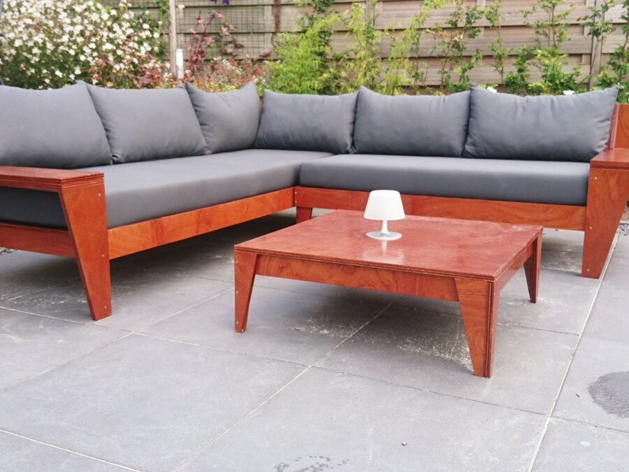 Zelfbouw loungeset YelmoXL in mahonie plaatmateriaal door Paul