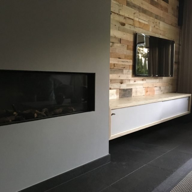 Zwevend tv-meubel ArturoXL gemaakt door NIels