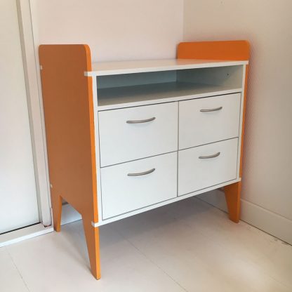 Commode Nicole zelf gemaakt door Marcel