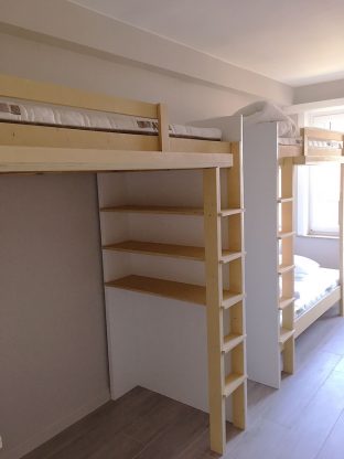 Stapelbed Mila zelf gemaakt door Hermen