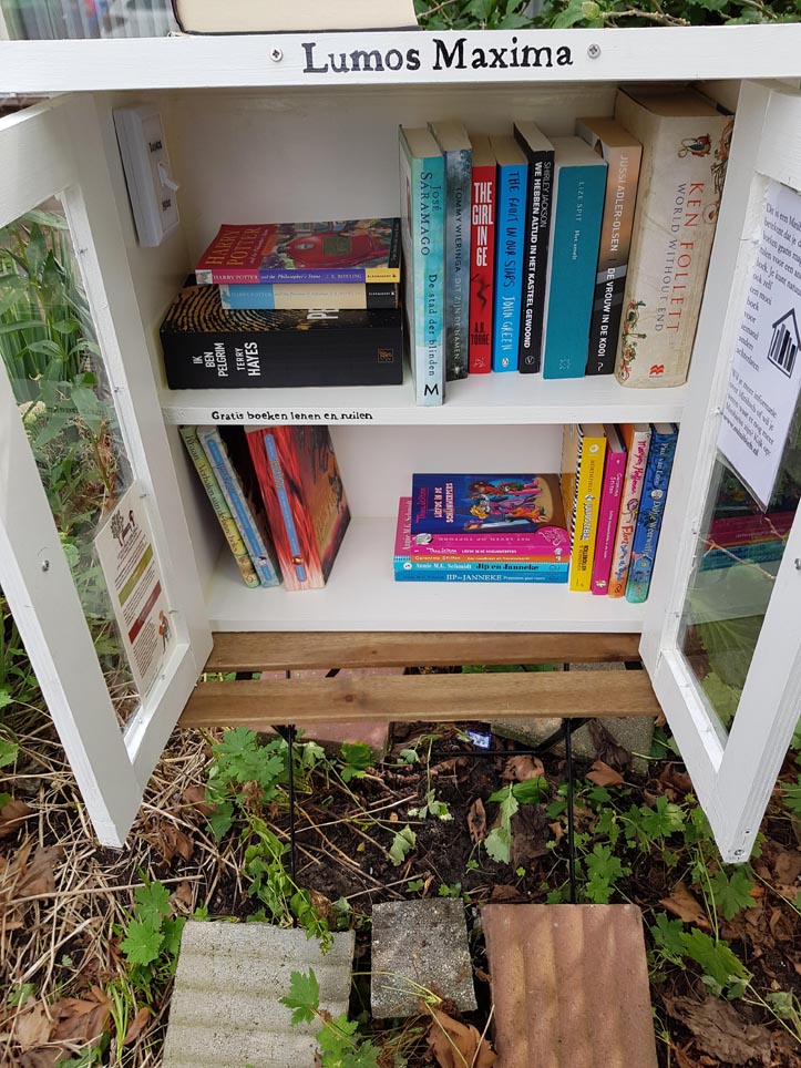 Minibieb Libros door Eva