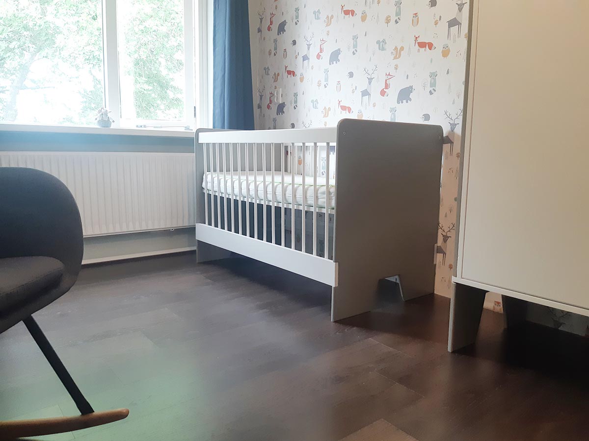 Zelfbouw ledikant door Peter